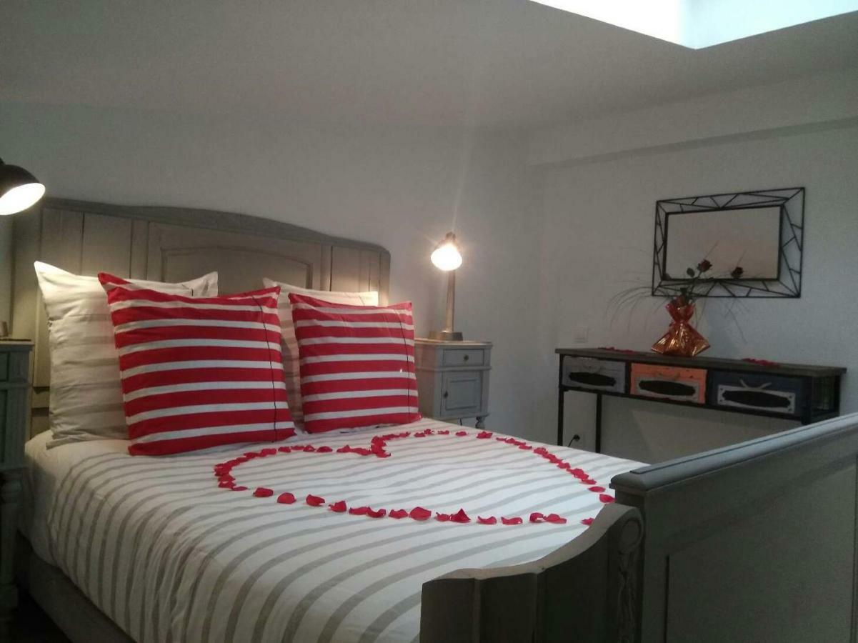 Le Clos Du Square - Climatise Rochefort  Exterior foto